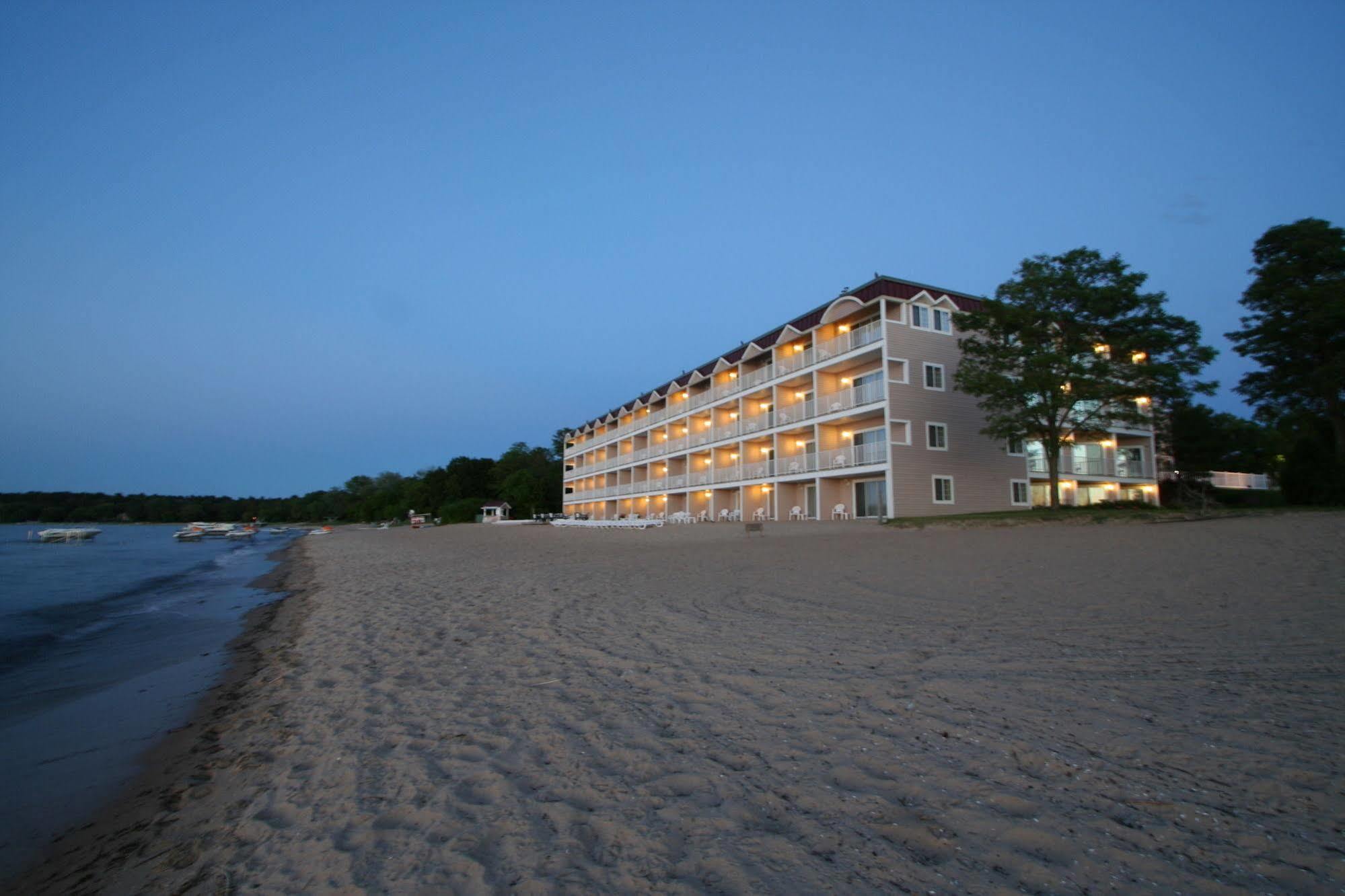 Bayshore Resort Traverse City Exteriör bild